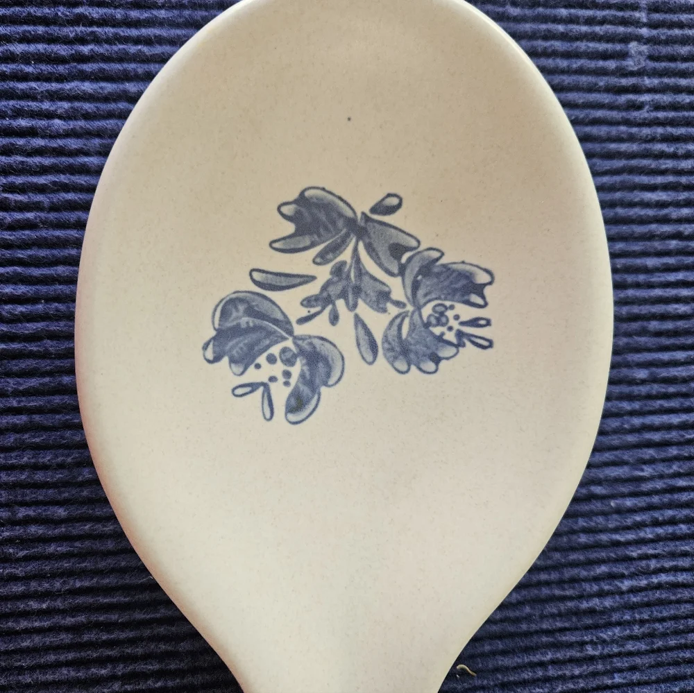 Pfaltzgraff Yorktowne Spoon Rest Holder Stoneware 9 1/2 Inch - Picture 2 of 5